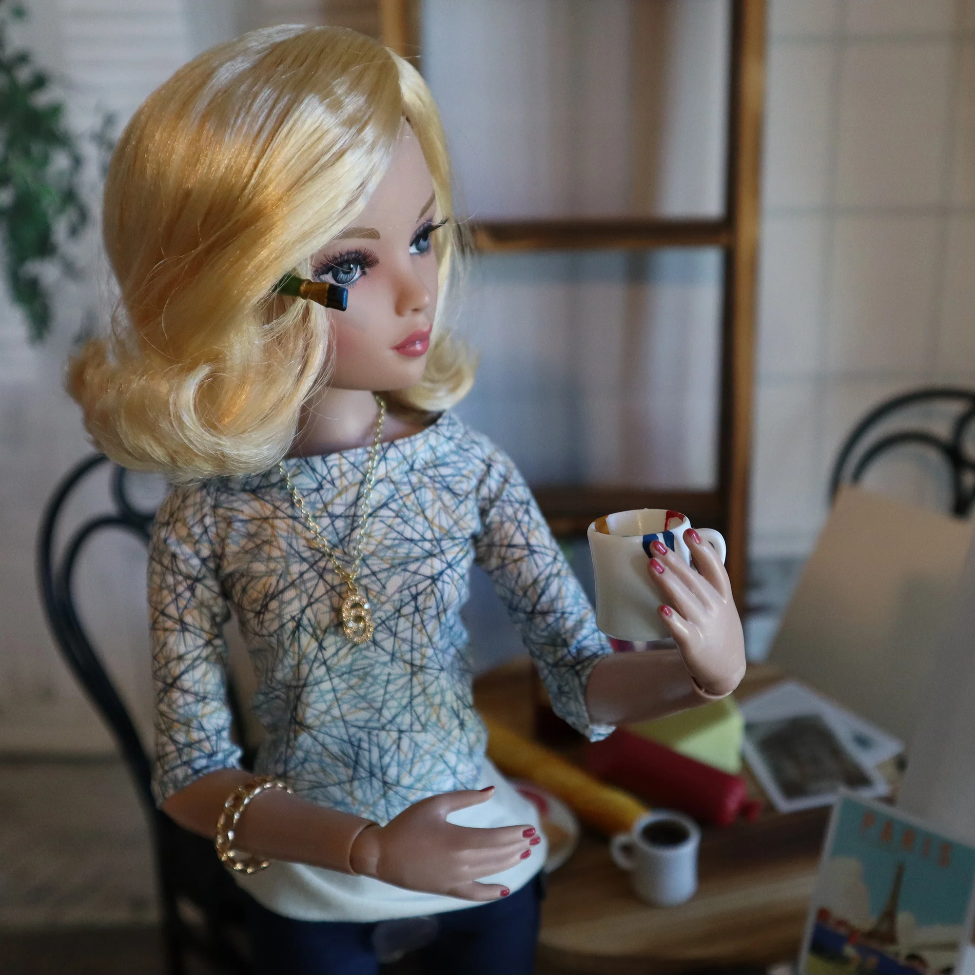 Artist Supplies (inspired by Virtual Doll Convention) - 1/4 scale prop set - Image 3