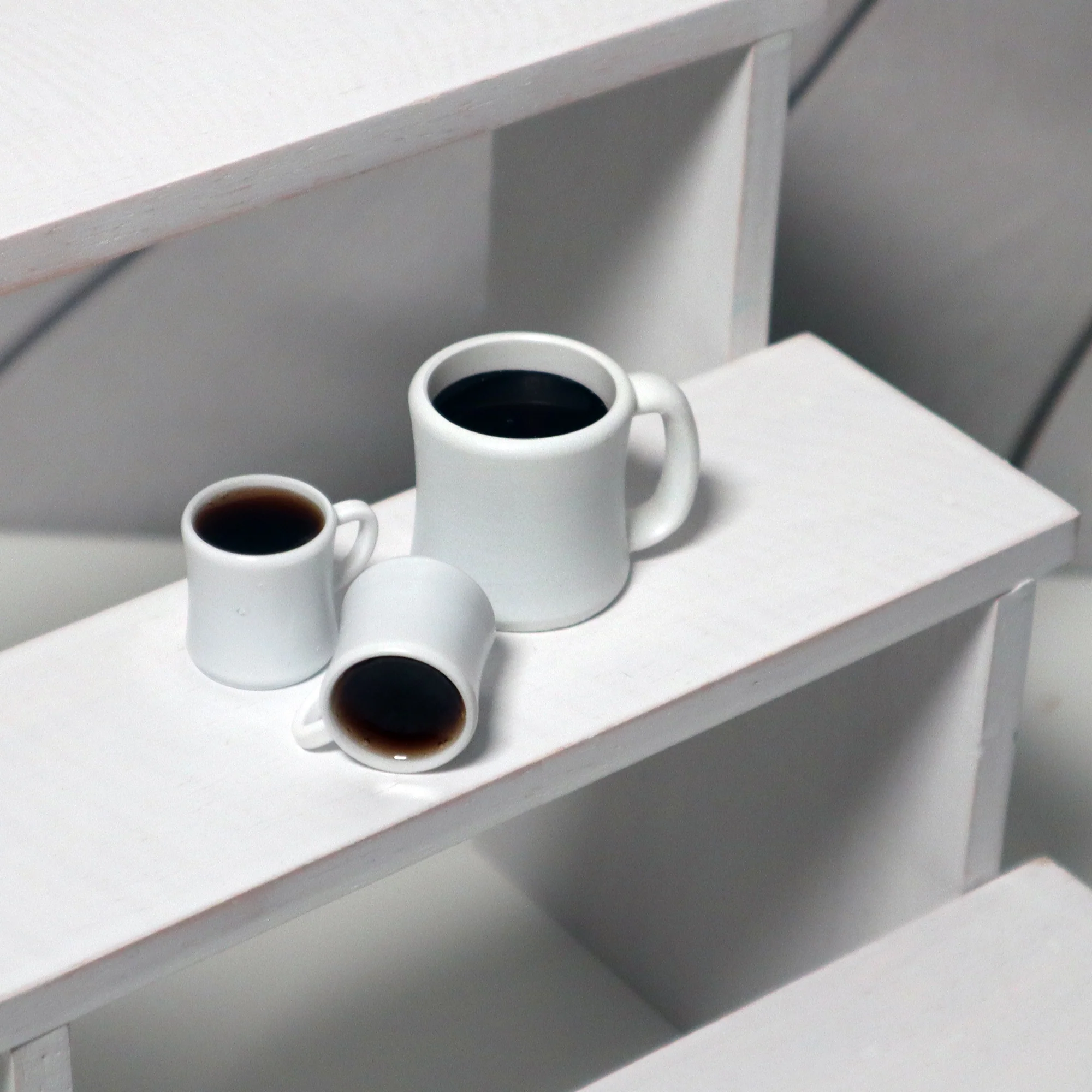 Retro Diner Mug w/ Black Coffee - 1/4 scale prop for BJDs - Image 3