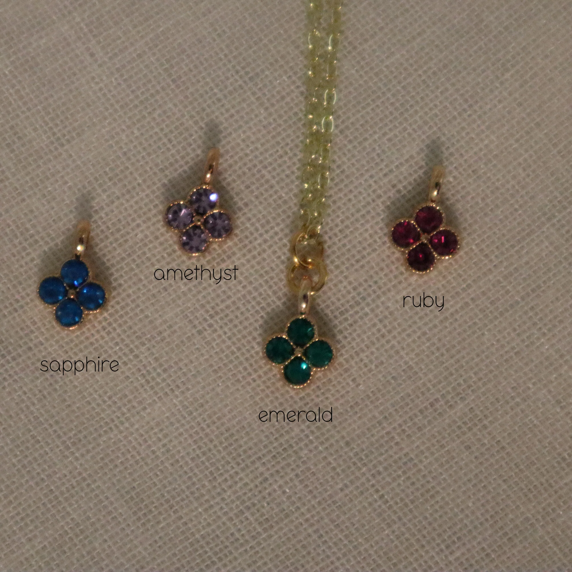 Jeweled Clover Magnetic Clasp Necklace - 4 colors - Image 2