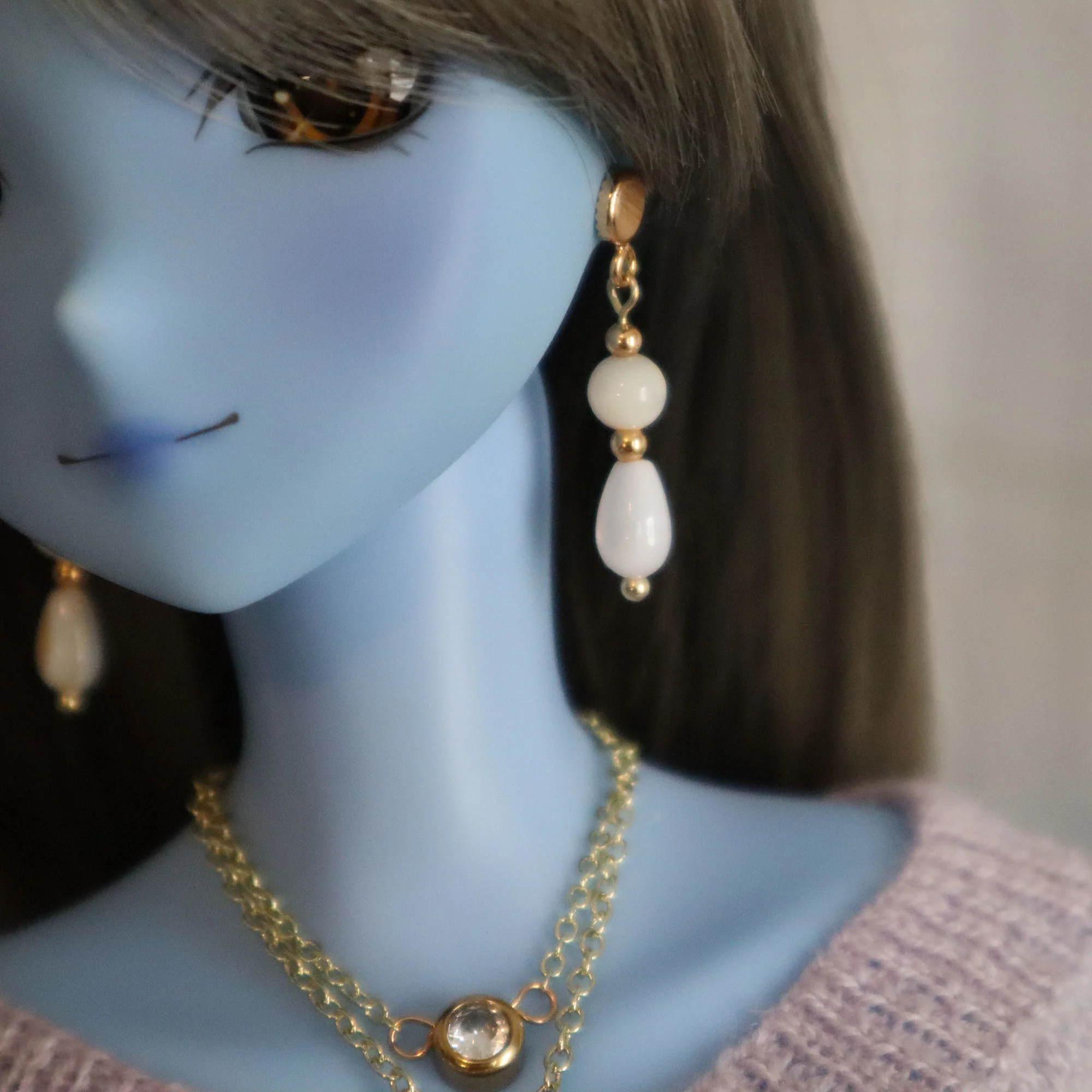 Mother of Pearl Drop No-Hole Earrings for Vinyl